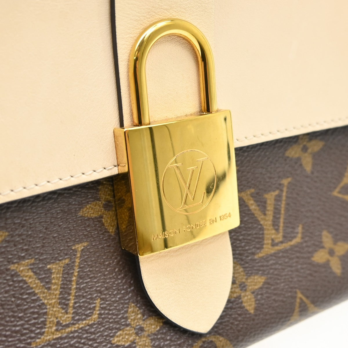 Louis Vuitton Locky Handbag Monogram Canvas with Leather, Brown, Canvas, Handbag