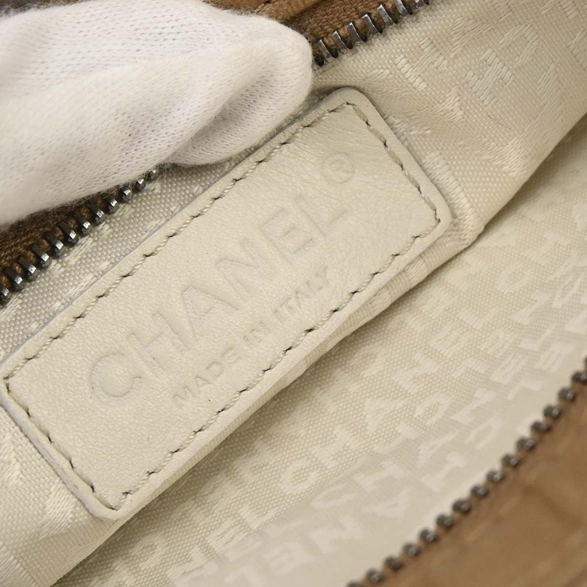 Chanel Lax Pochette Leather, BROWN, LEATHER, Shoulder bag
