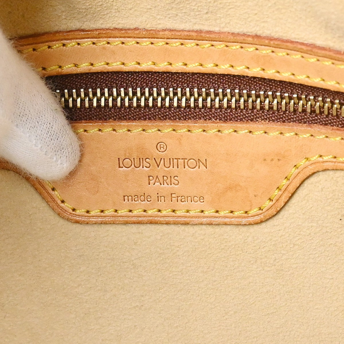 Louis Vuitton Cite Handbag Monogram Canvas, Brown, Canvas, Shoulder Bag