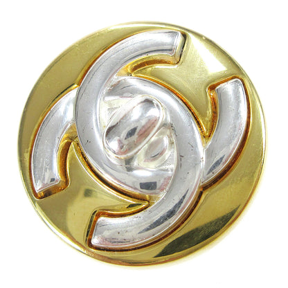 Chanel Round CC Turnlock Clip-On Earrings Metal, GOLD, GOLD_PLATED, Earrings