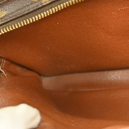 Louis Vuitton Nil Messenger Bag Monogram Canvas, Brown, Canvas, Crossbody Bag