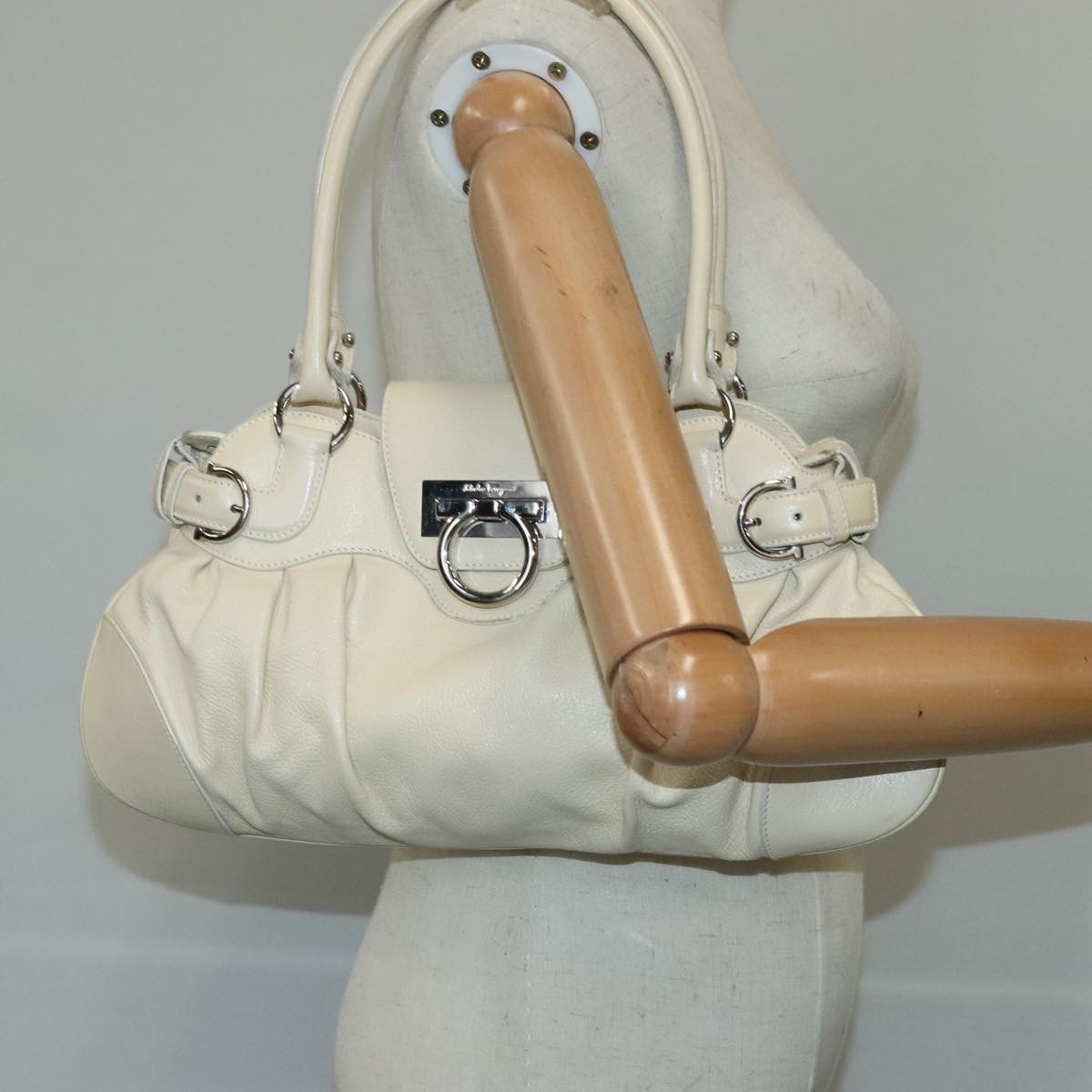 Salvatore Ferragamo Marisa Satchel Leather, BEIGE, LEATHER, Handbag