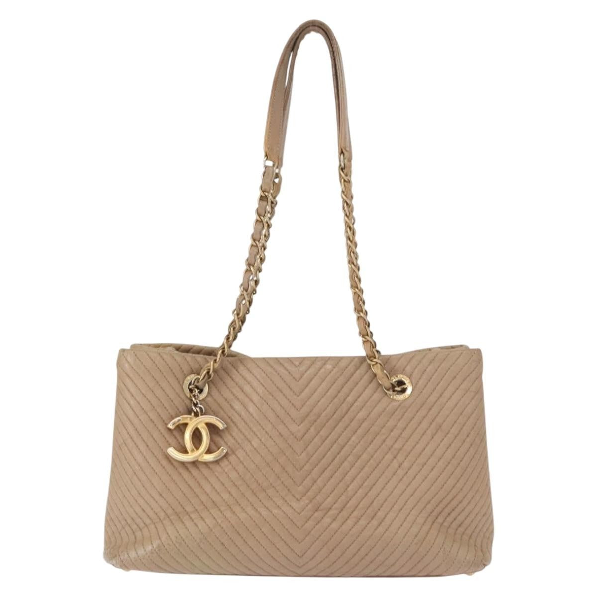 Chanel Medallion Charm Tote Chevron Wrinkled Lambskin, BEIGE, LEATHER, Tote bag