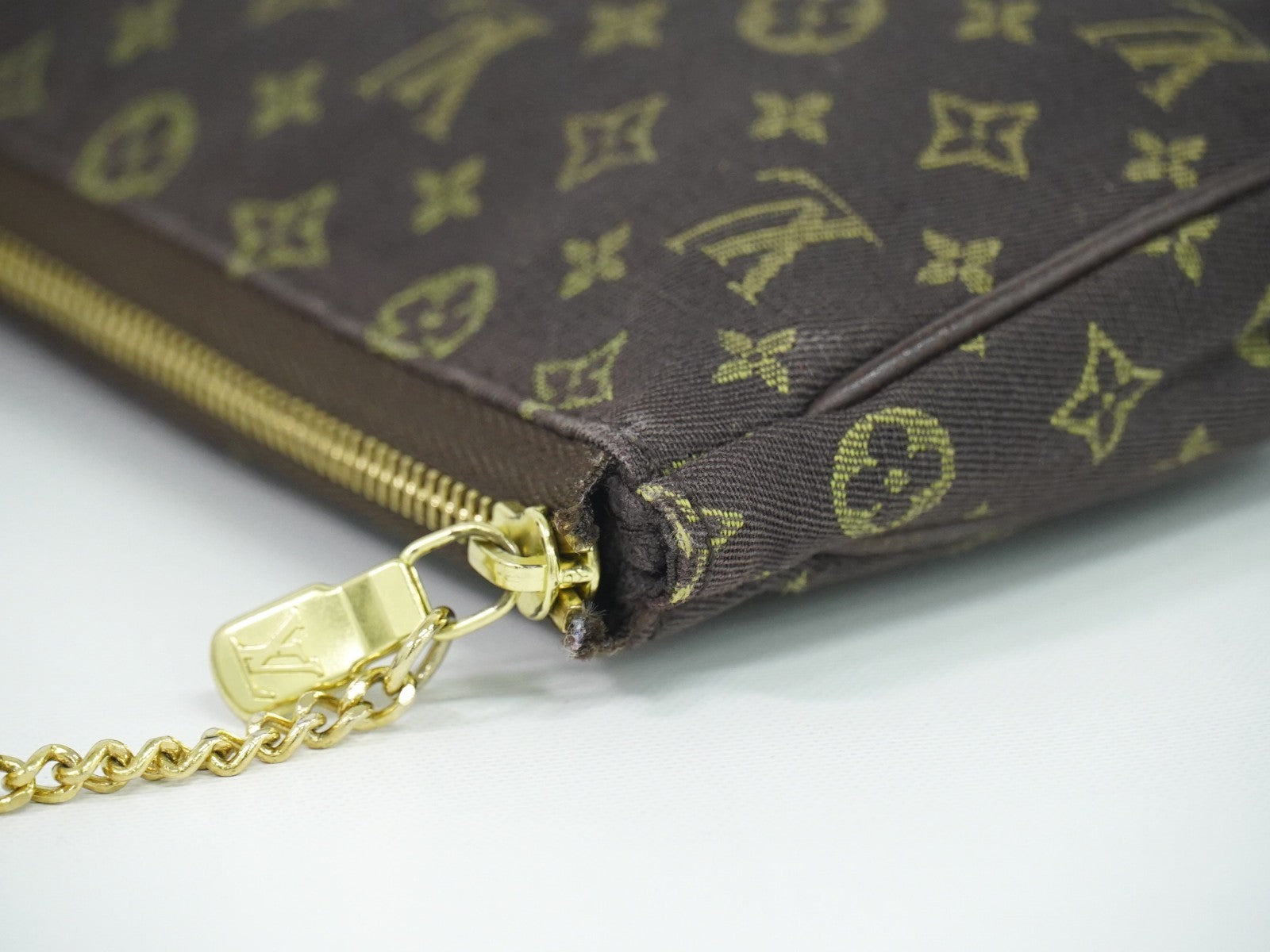 Louis Vuitton Mini pochette accessoire Min Lin Canvas, BROWN, CANVAS, Clutche & pouche