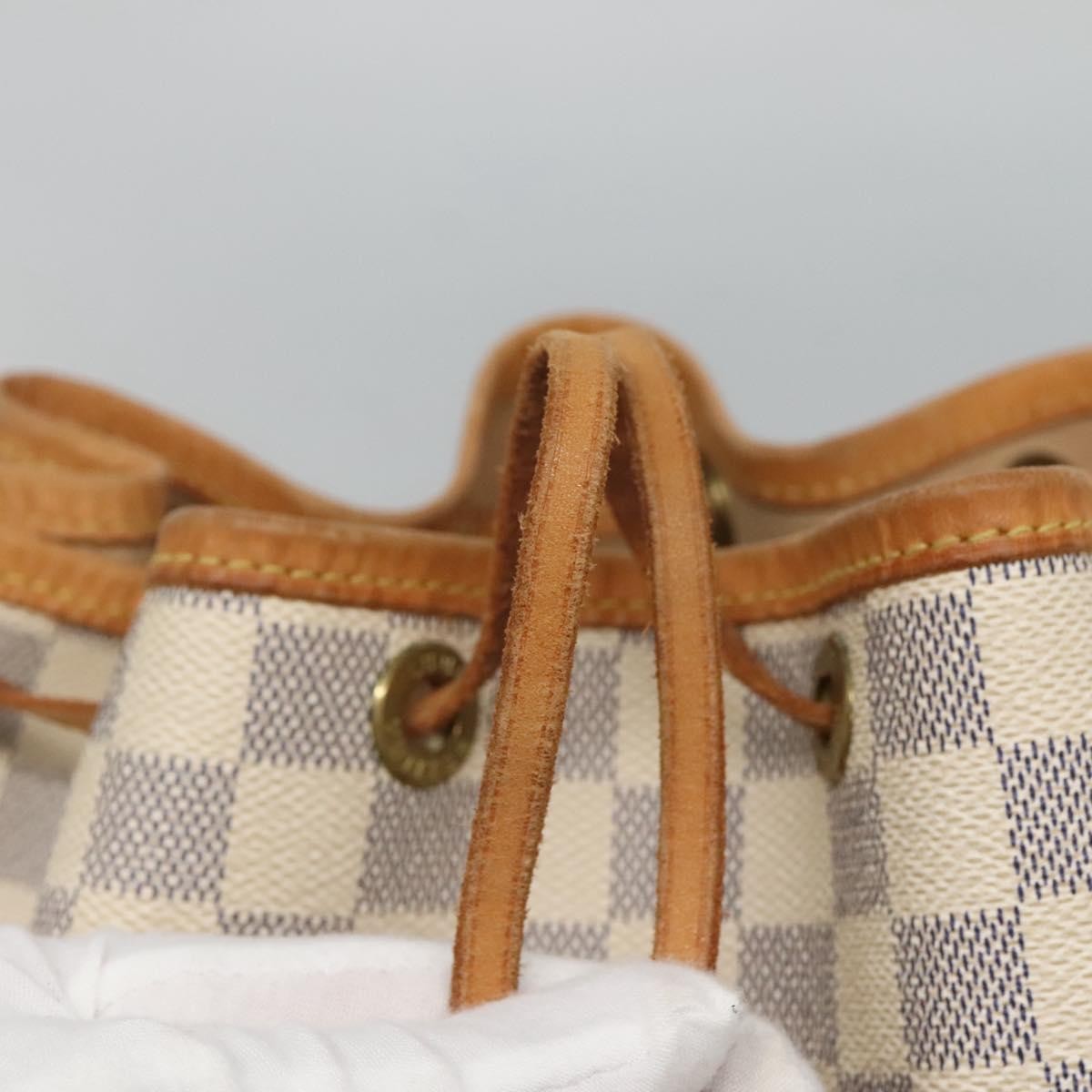 Louis Vuitton Noe Handbag Damier, White, Canvas, Shoulder Bag
