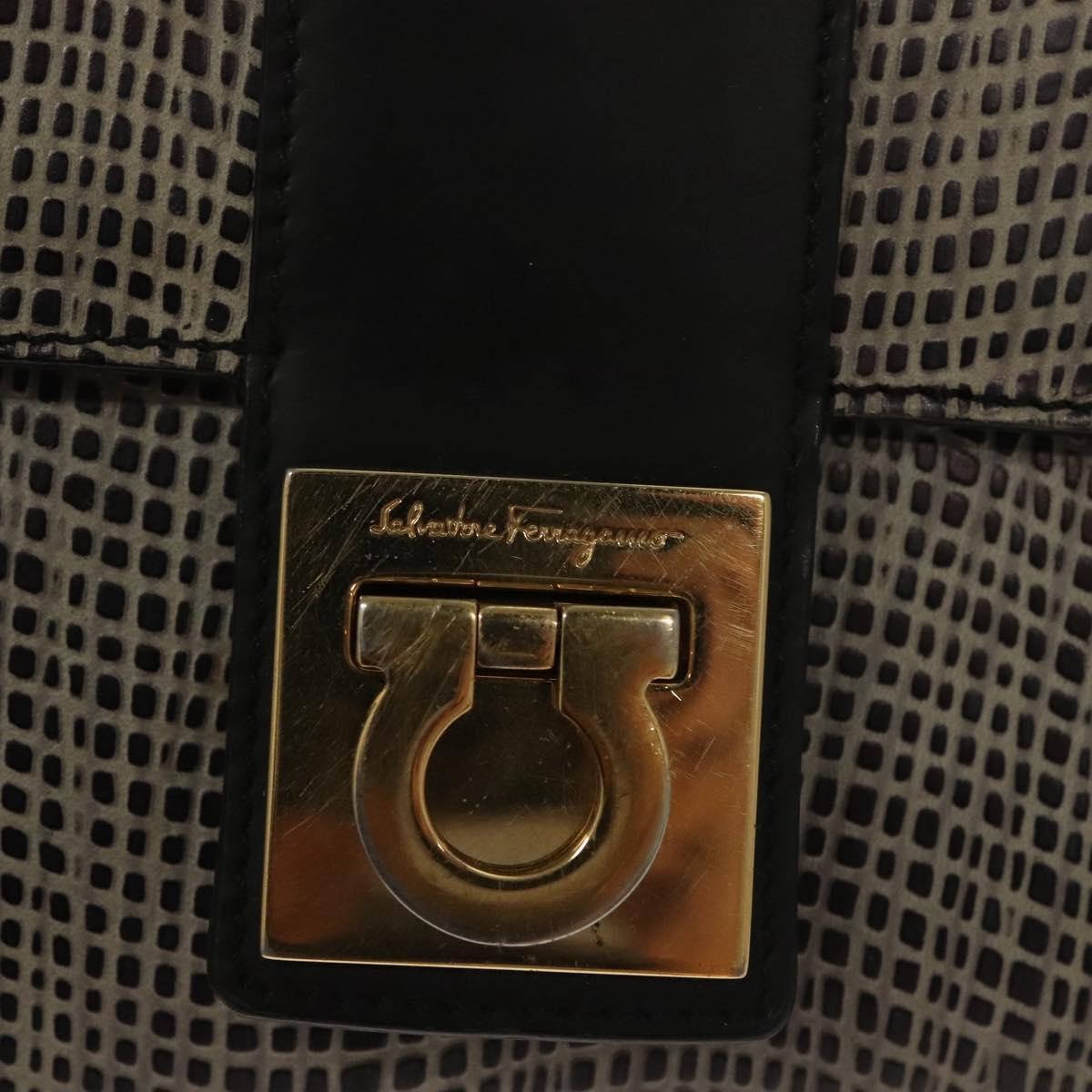 Salvatore Ferragamo Gancini Shoulder Bag Leather, BLACK, LEATHER, Shoulder bag