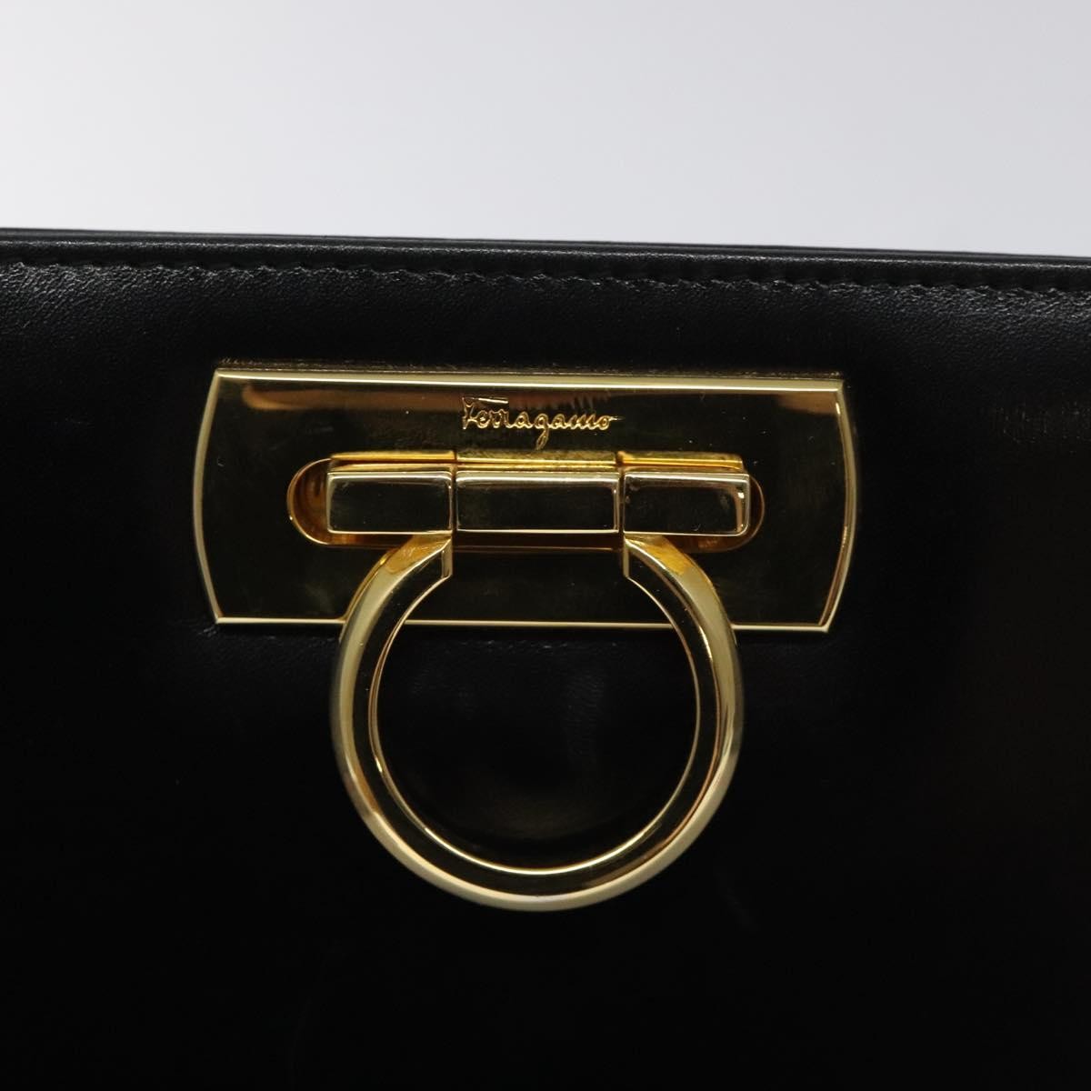 Salvatore Ferragamo Gancini Shoulder Bag Leather, BLACK, LEATHER, Shoulder bag