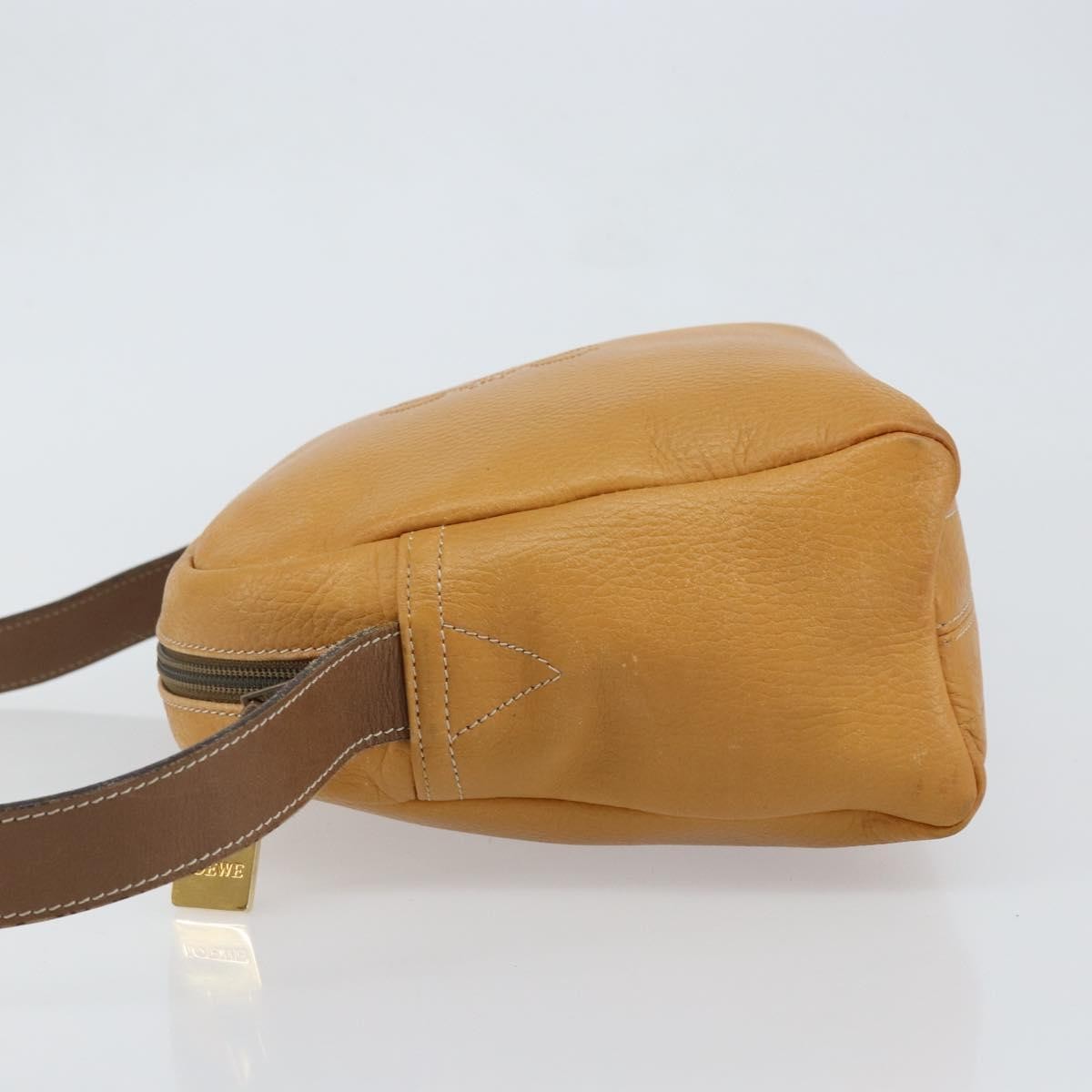 Loewe Anagram Shoulder Bag Leather, BROWN, LEATHER, Shoulder bag