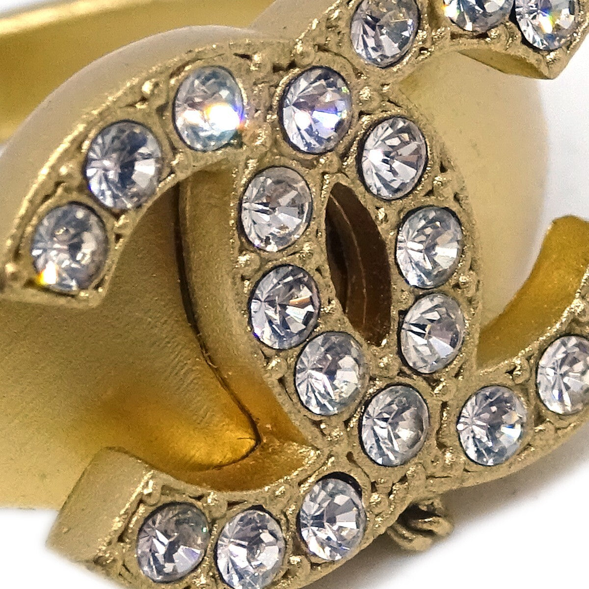 Chanel Logo Bangle with Chain Attached CC Ring Metal with Crystal, GOLD, GOLD_PLATED, Bracelet