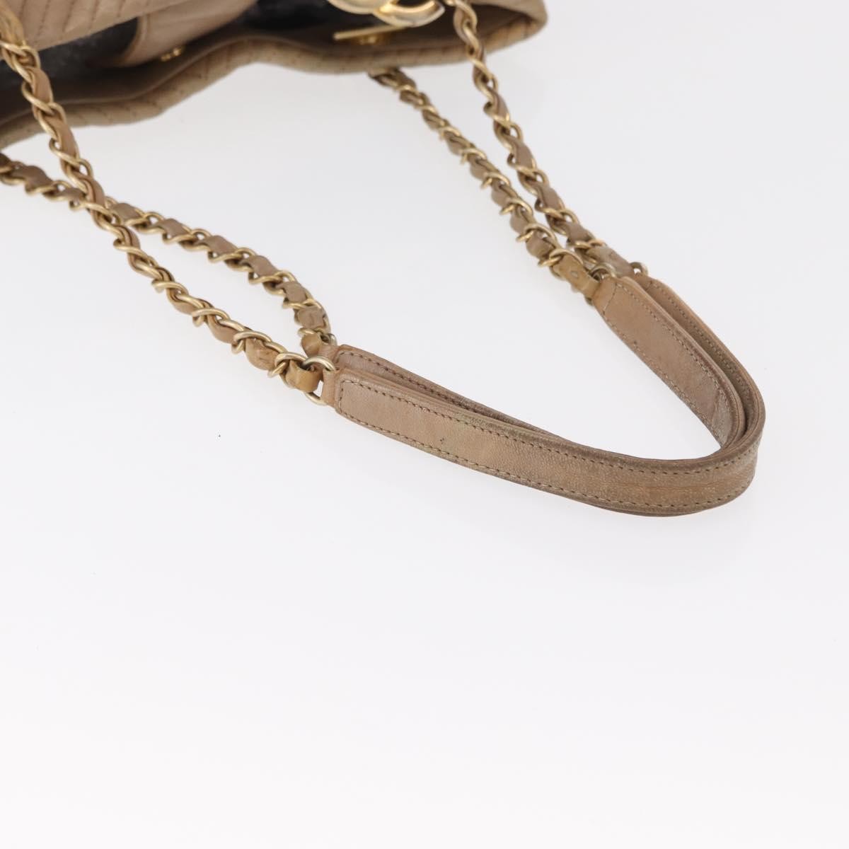 Chanel Medallion Charm Tote Chevron Wrinkled Lambskin, BEIGE, LEATHER, Tote bag