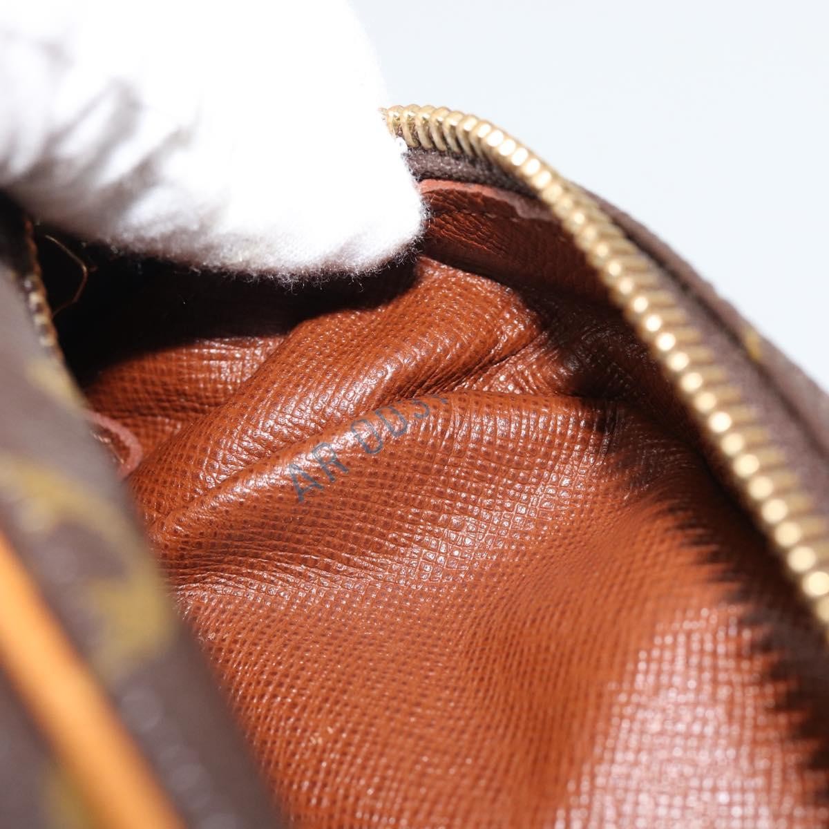 Louis Vuitton Nil Messenger Bag Monogram Canvas, Brown, Canvas, Shoulder Bag