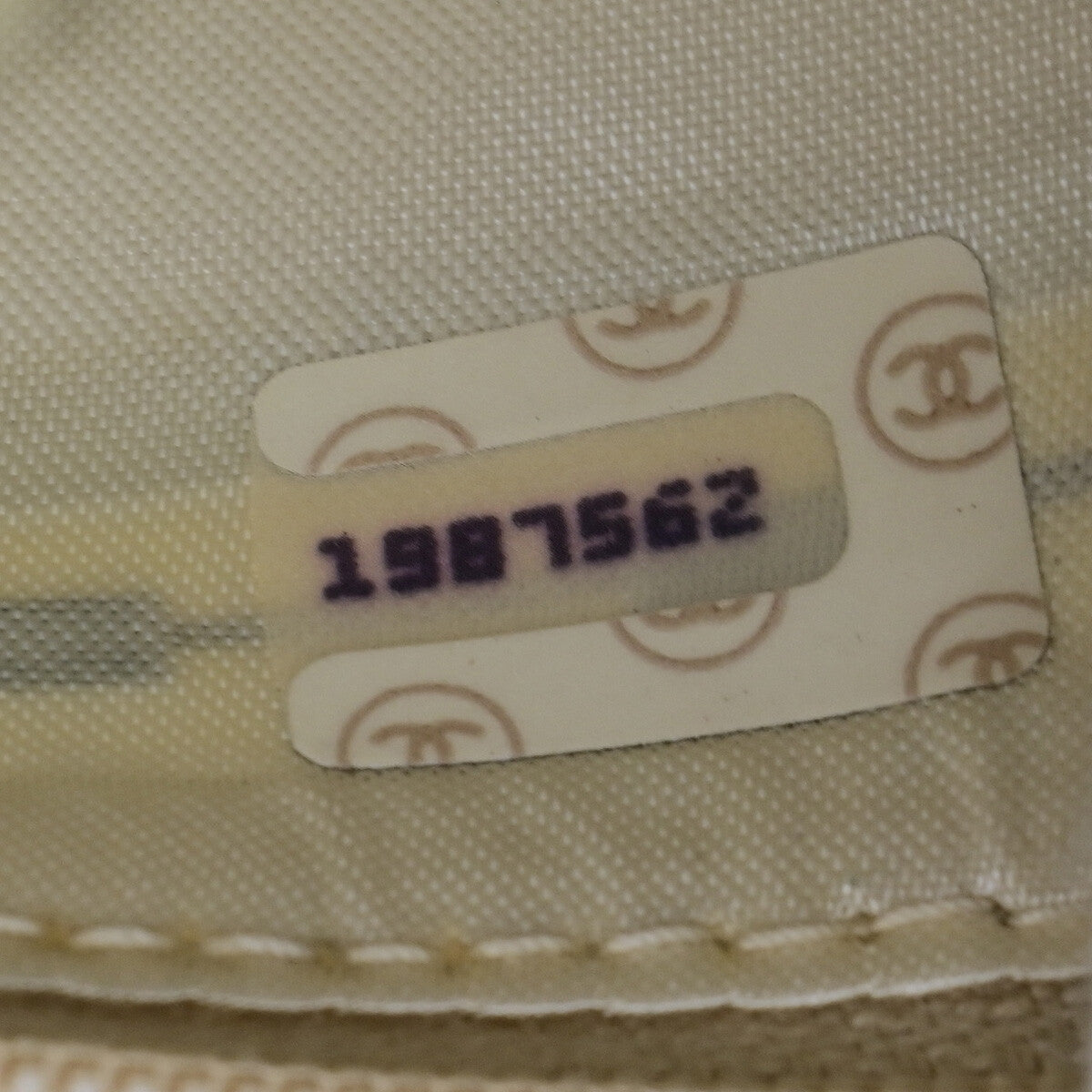 Chanel Vintage Camera Tassel Bag Chevron Lambskin, IVORY, LEATHER, Shoulder bag