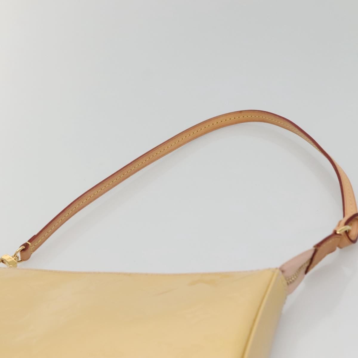 Louis Vuitton Pochette Accessoires NM Monogram Vernis, BEIGE, PATENT_LEATHER, Clutche & pouche