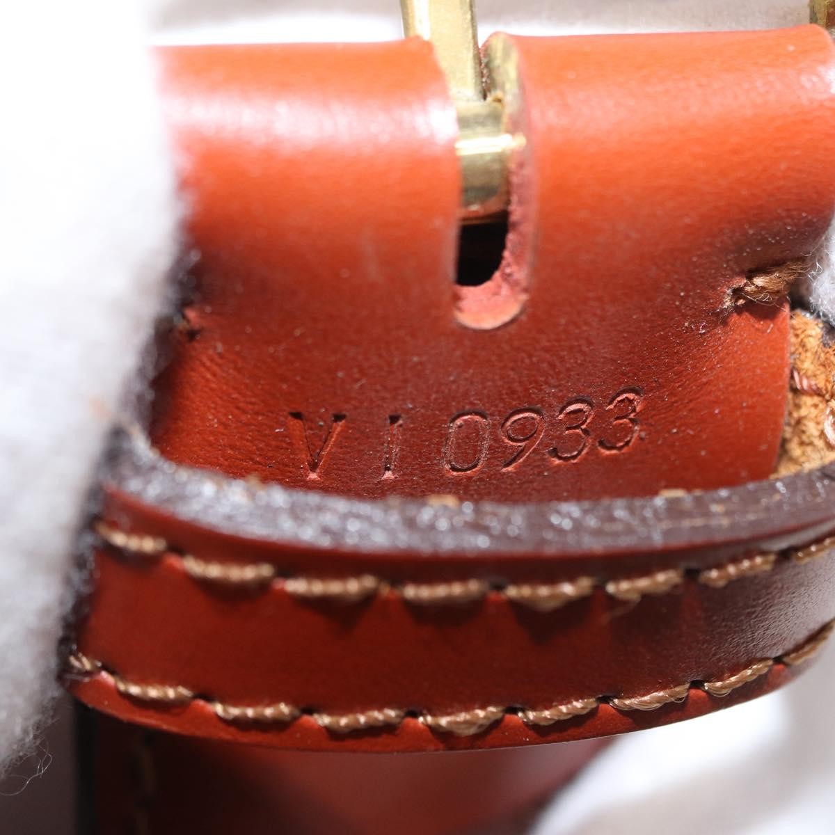 Louis Vuitton Vintage Sac d'Epaule Handbag Epi Leather, BROWN, LEATHER, Shoulder bag
