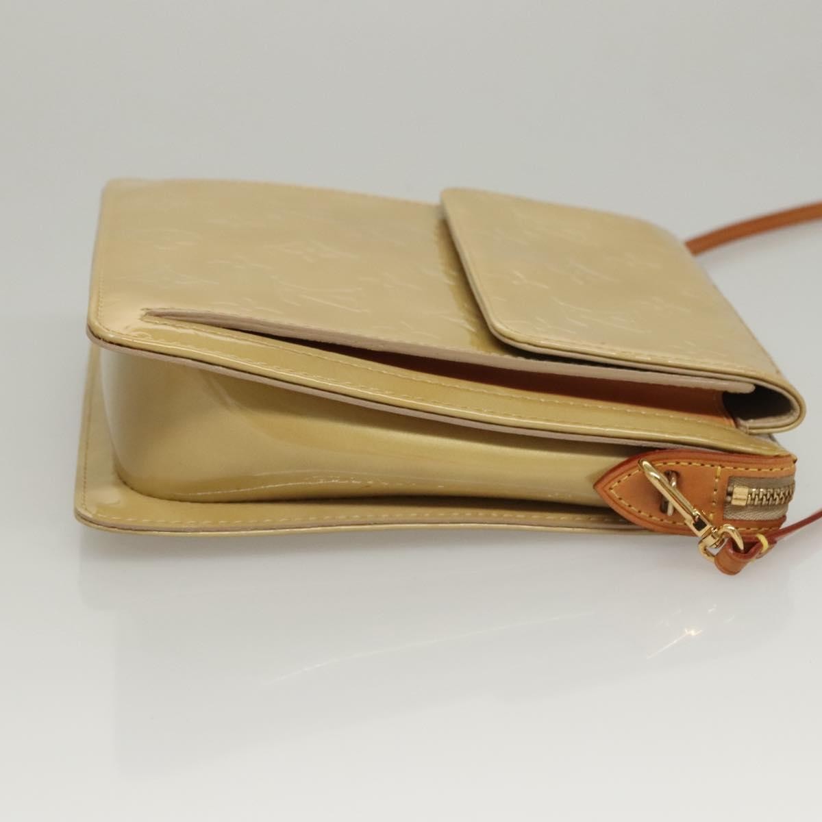 Louis Vuitton Mott Handbag Monogram Vernis, Beige, Patent Leather, Clutch