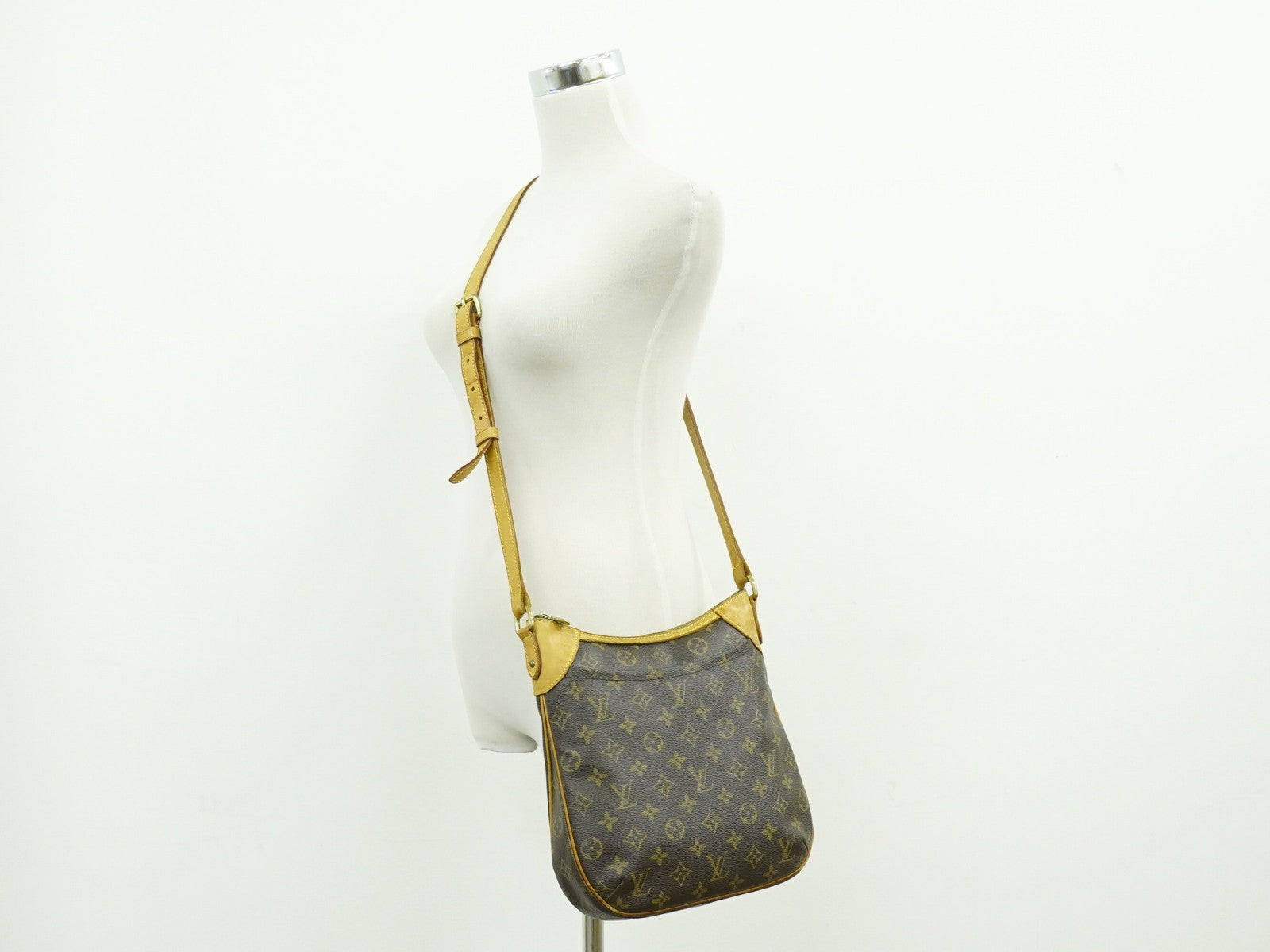 Louis Vuitton Odeon Handbag Monogram Canvas, BROWN, CANVAS, Shoulder bag