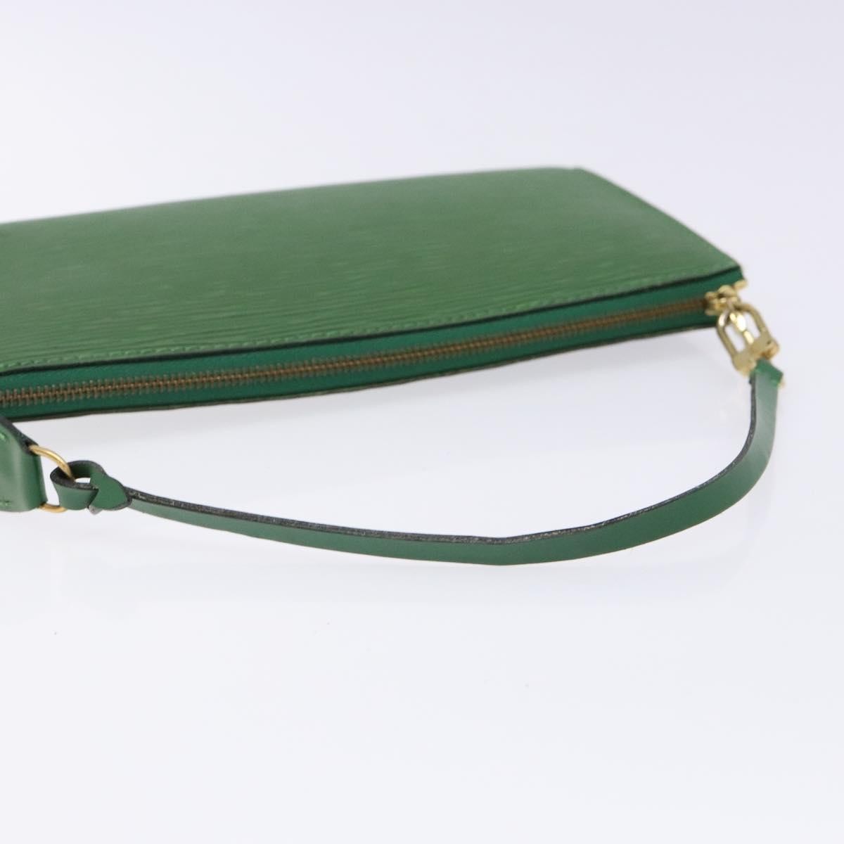 Louis Vuitton Pochette Accessoires Epi Leather, GREEN, LEATHER, Clutche & pouche