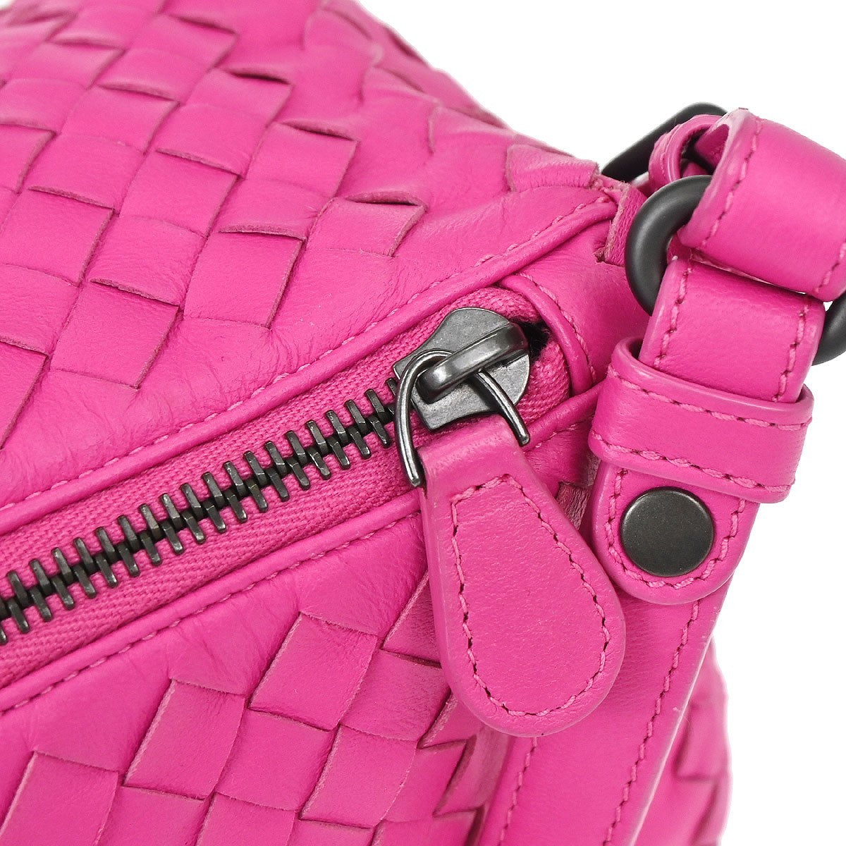 Bottega Veneta Intrecciato Handbag Leather, Pink, Leather, Handbag