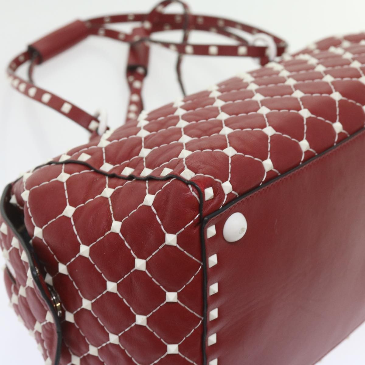 Valentino Garavani Free Rockstud Spike Duffle Bag Quilted Leather, RED, LEATHER, Travel bag