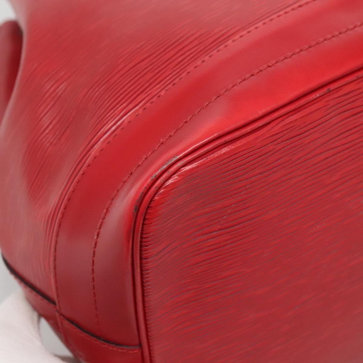 Louis Vuitton Noe Handbag Epi leather, RED, LEATHER, Handbag