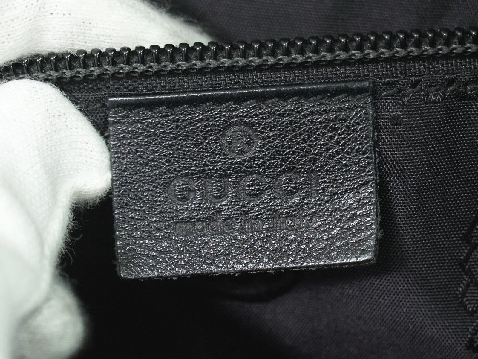 Gucci Crossbody Bag Guccissima Leather, BLACK, LEATHER, Shoulder bag
