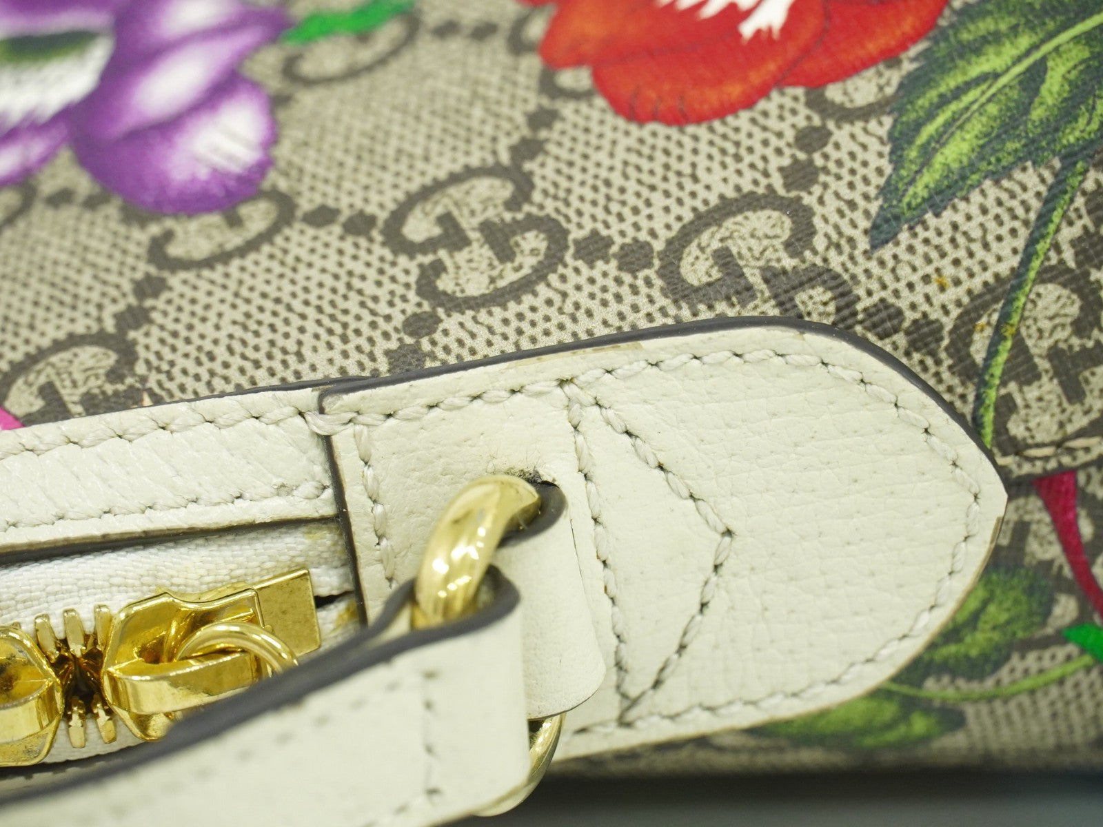 Gucci Ophidia Dome Shoulder Bag Flora GG Coated Canvas, BEIGE, CANVAS, Crossbody bag