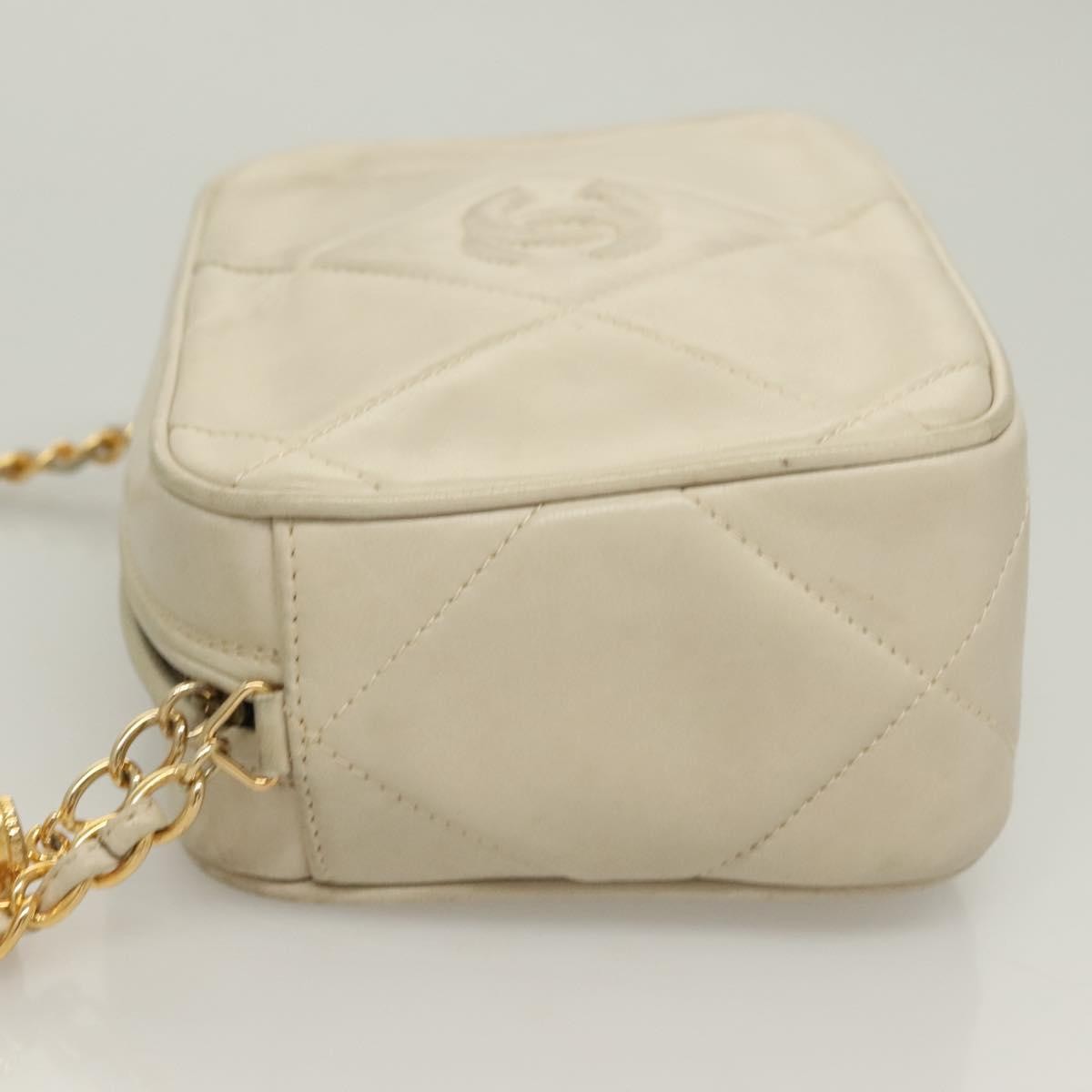 Chanel Vintage Diamond CC Camera Bag Quilted Lambskin, BEIGE, LEATHER, Shoulder bag