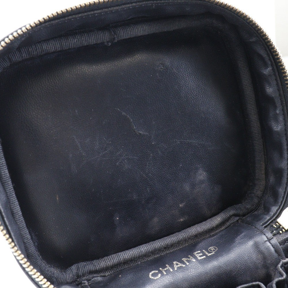 Chanel Vintage Timeless Cosmetic Case Caviar, BLACK, LEATHER, Toiletry Case