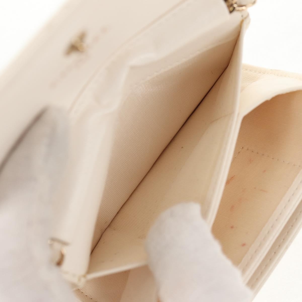 Chanel Camellia Bow Flap Card Holder with Chain Quilted Lambskin, WHITE, LEATHER, Shoulder bag