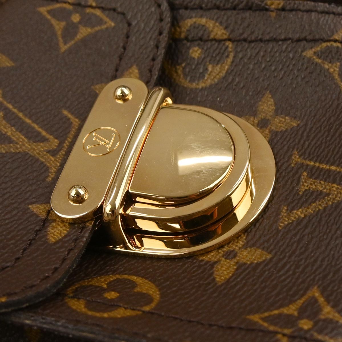 Louis Vuitton Manhattan Handbag Monogram Canvas, Brown, Canvas, Handbag