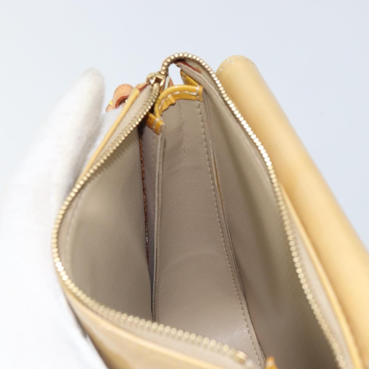 Louis Vuitton Mott Handbag Monogram Vernis, Beige, Patent Leather, Clutch