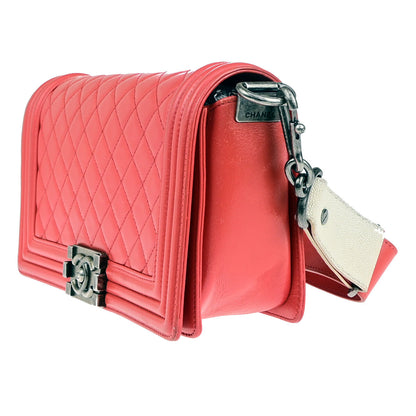 Chanel Boy Flap Bag with Strap Quilted Lambskin, RED, LEATHER, Shoulder bag