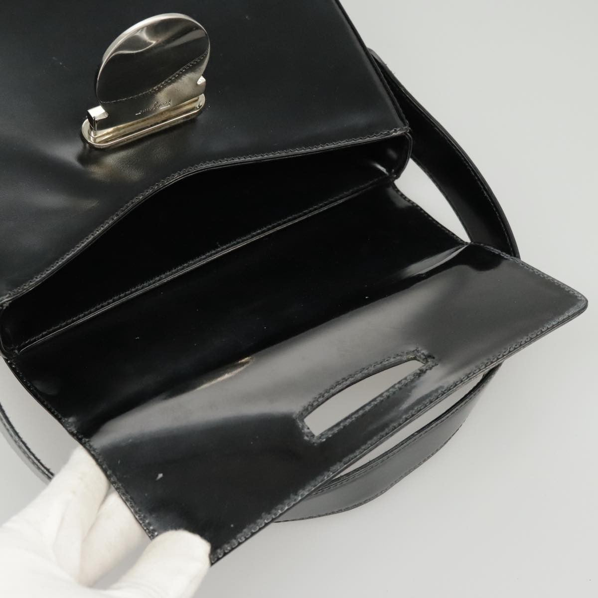 Salvatore Ferragamo Gancini handbag Leather, BLACK, LEATHER, Handbag