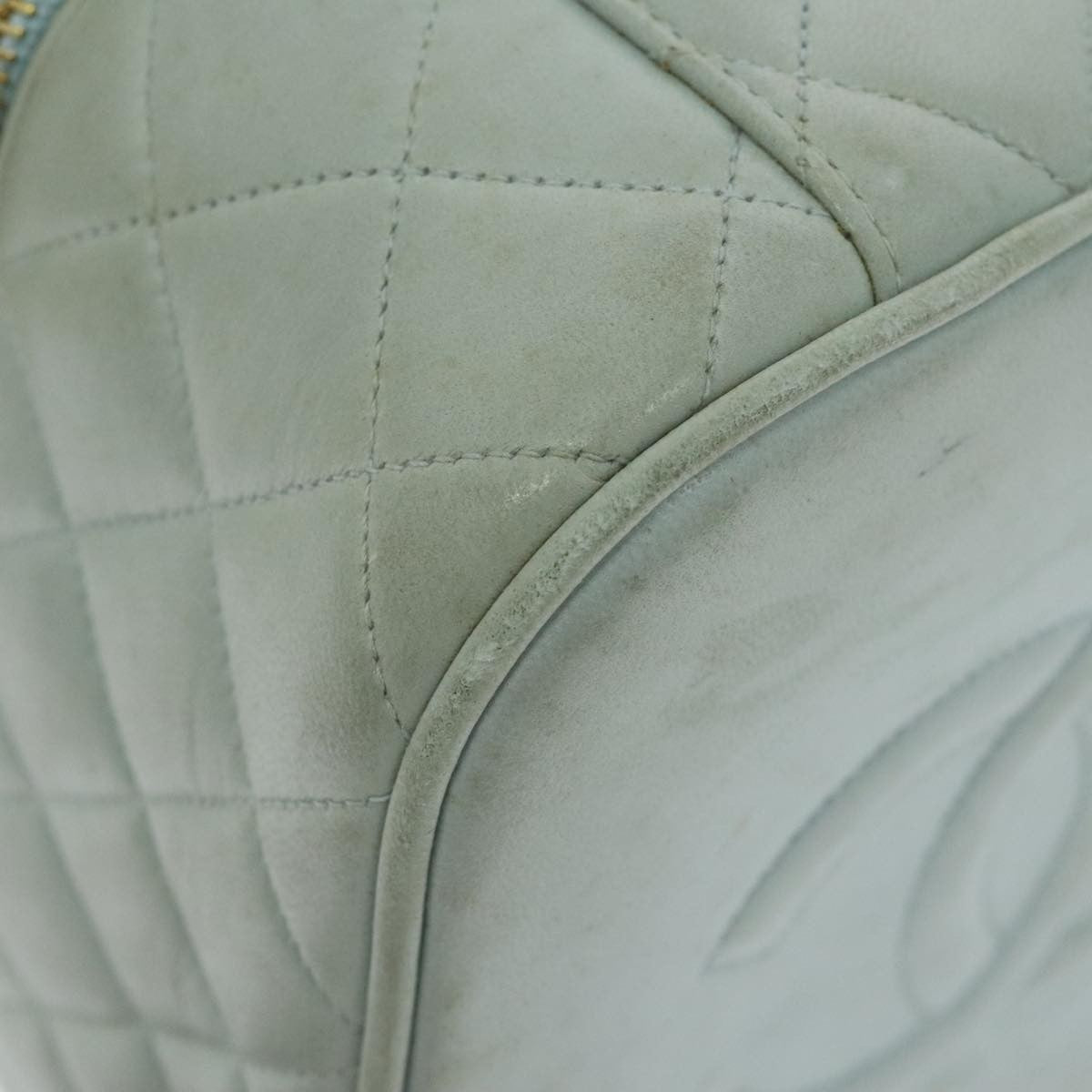 Chanel Cosmetic Case Quilted Lambskin, BLUE, LEATHER, Toiletry Case