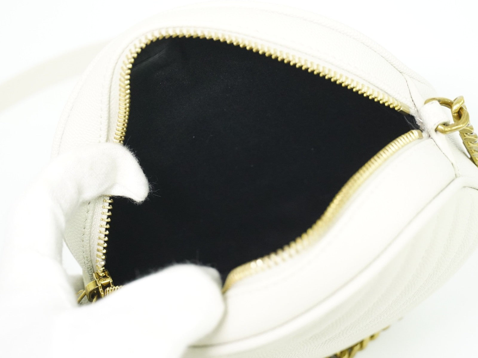 Saint Laurent Vinyle Round Camera Bag Matelasse Chevron Leather, WHITE, LEATHER, Crossbody bag