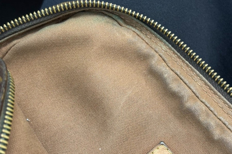 Louis Vuitton Trotteur Beaubourg Handbag Monogram Canvas, BROWN, CANVAS, Shoulder bag
