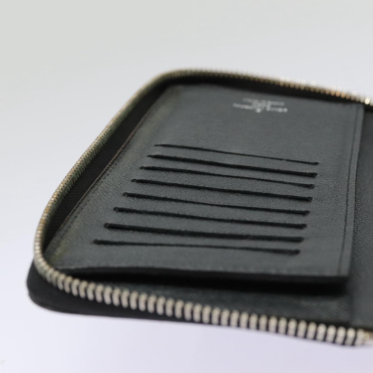 Louis Vuitton Zippy wallet vertical Taïga, GRAY, LEATHER, Wallets