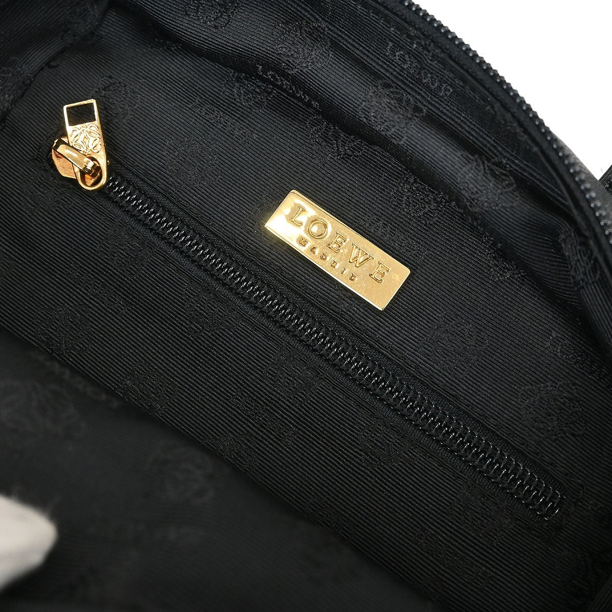 Loewe Anagram handbag Leather, BLACK, LEATHER, Handbag