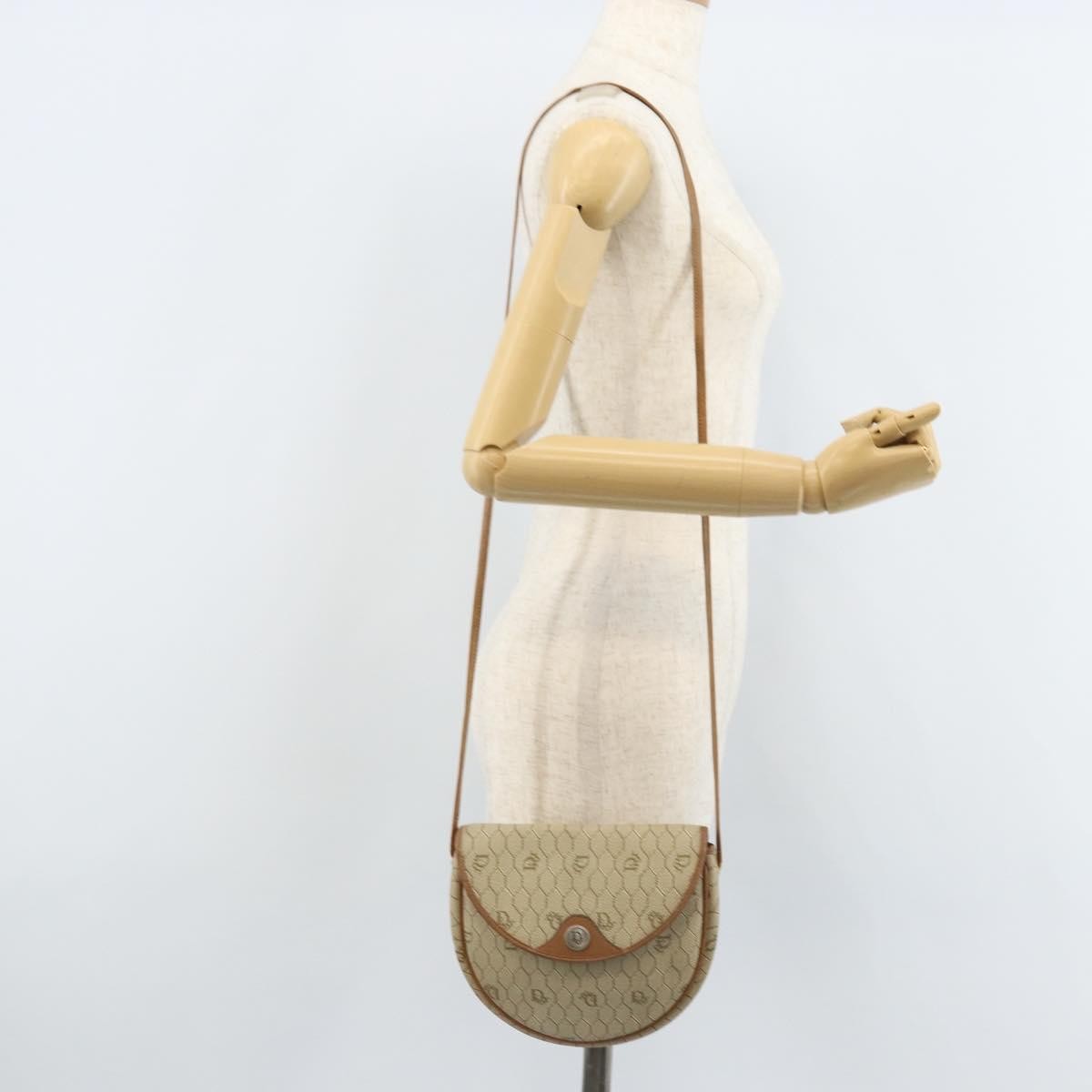 Christian Dior Vintage Honeycomb Shoulder Bag Canvas and Leather, BEIGE, CANVAS, Shoulder bag