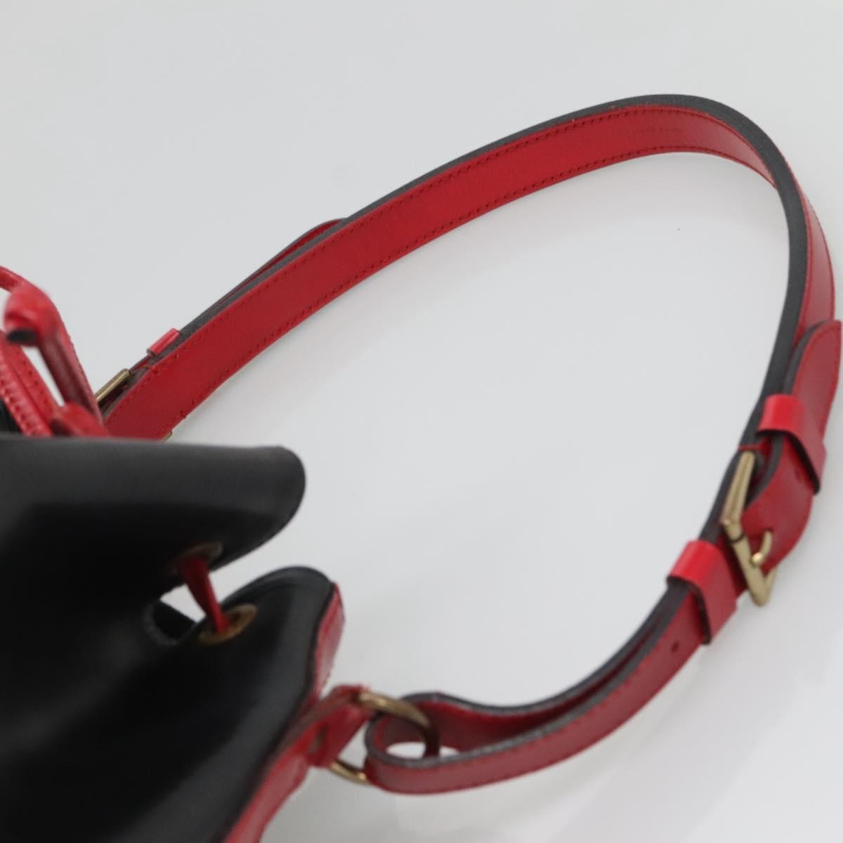 Louis Vuitton Bicolor Noe Handbag Epi Leather, Black, Leather, Shoulder Bag