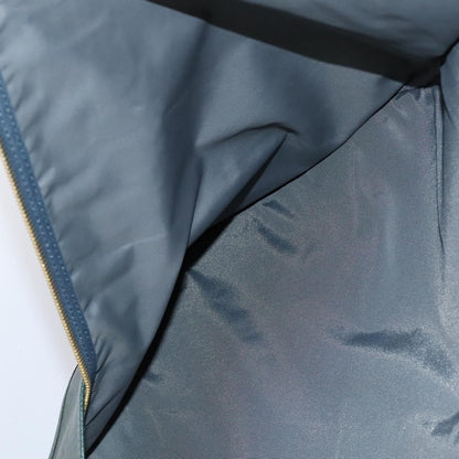 Louis Vuitton Garment Cover Taiga Leather, GREEN, LEATHER, Travel bag