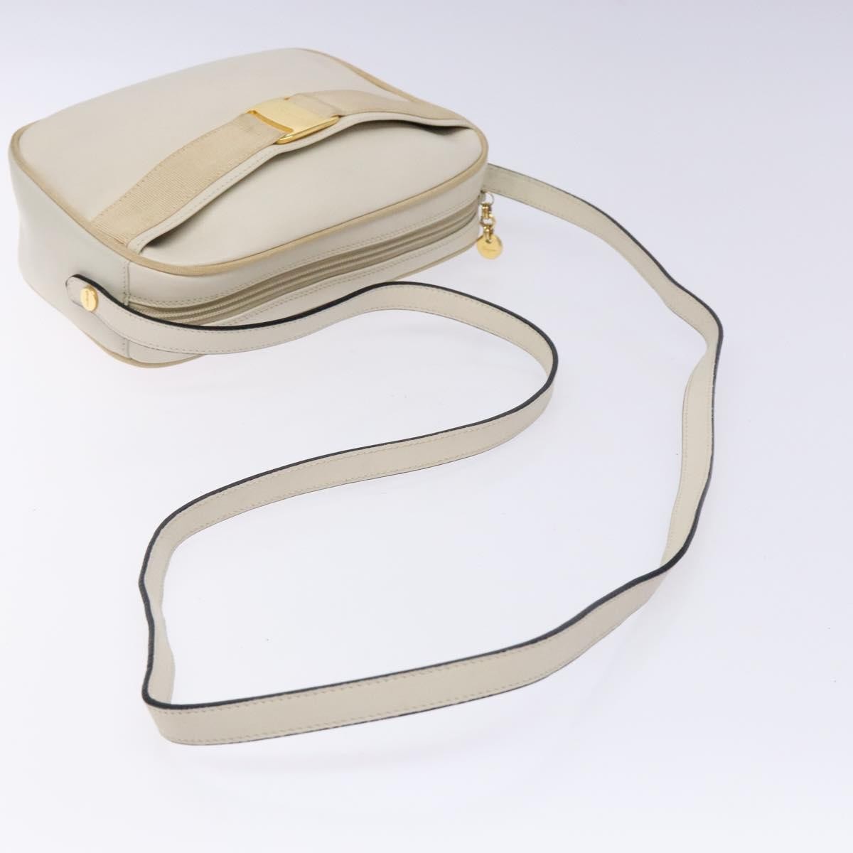 Salvatore Ferragamo Vala Shoulder Bag Leather, BEIGE, LEATHER, Shoulder bag