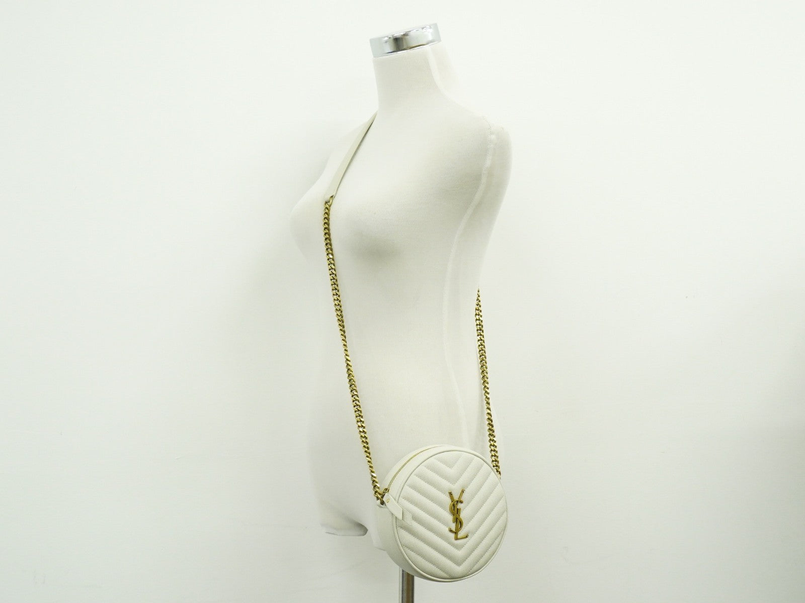 Saint Laurent Vinyle Round Camera Bag Matelasse Chevron Leather, WHITE, LEATHER, Crossbody bag