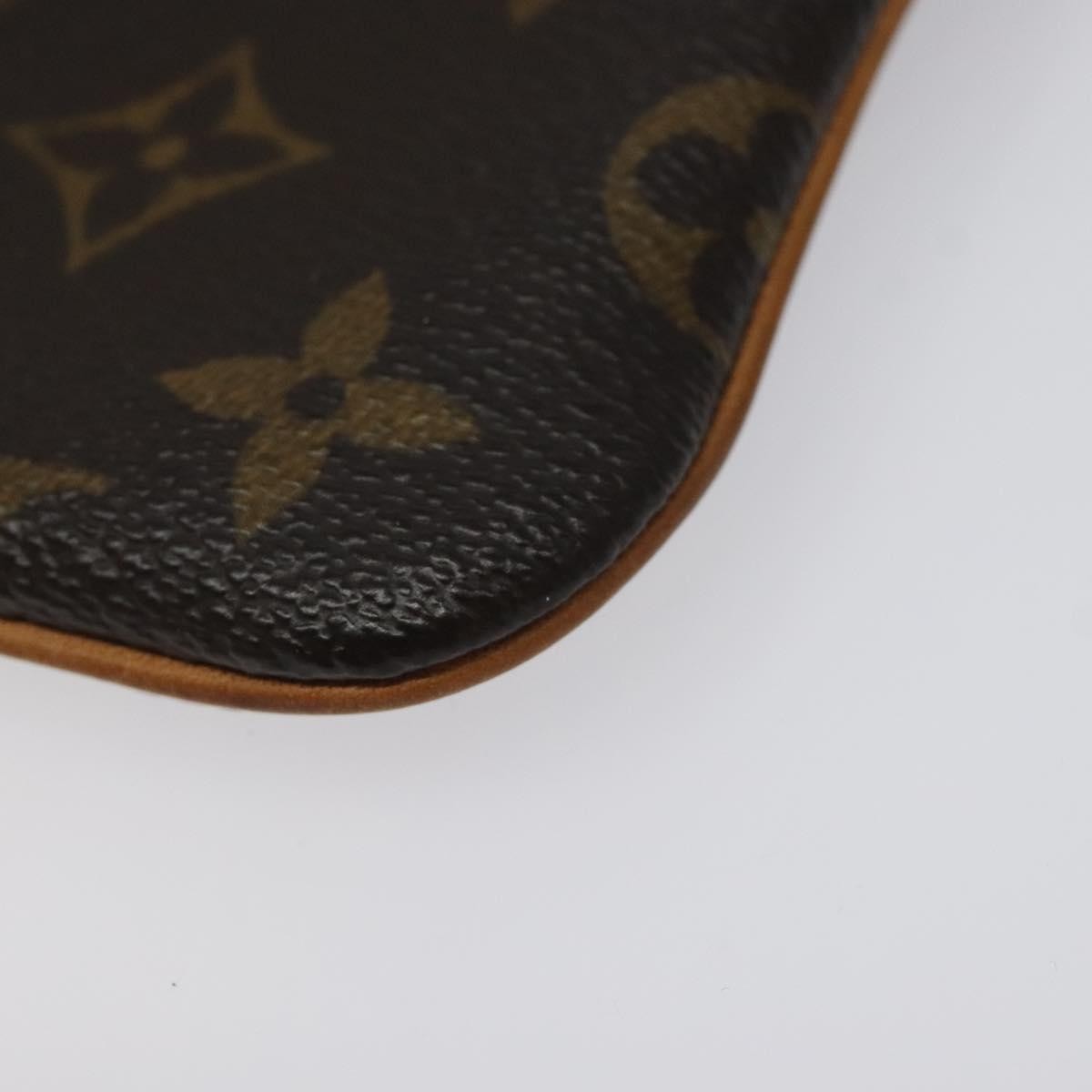Louis Vuitton Étui Téléphone Monogram Canvas, BROWN, CANVAS, Tech accessory