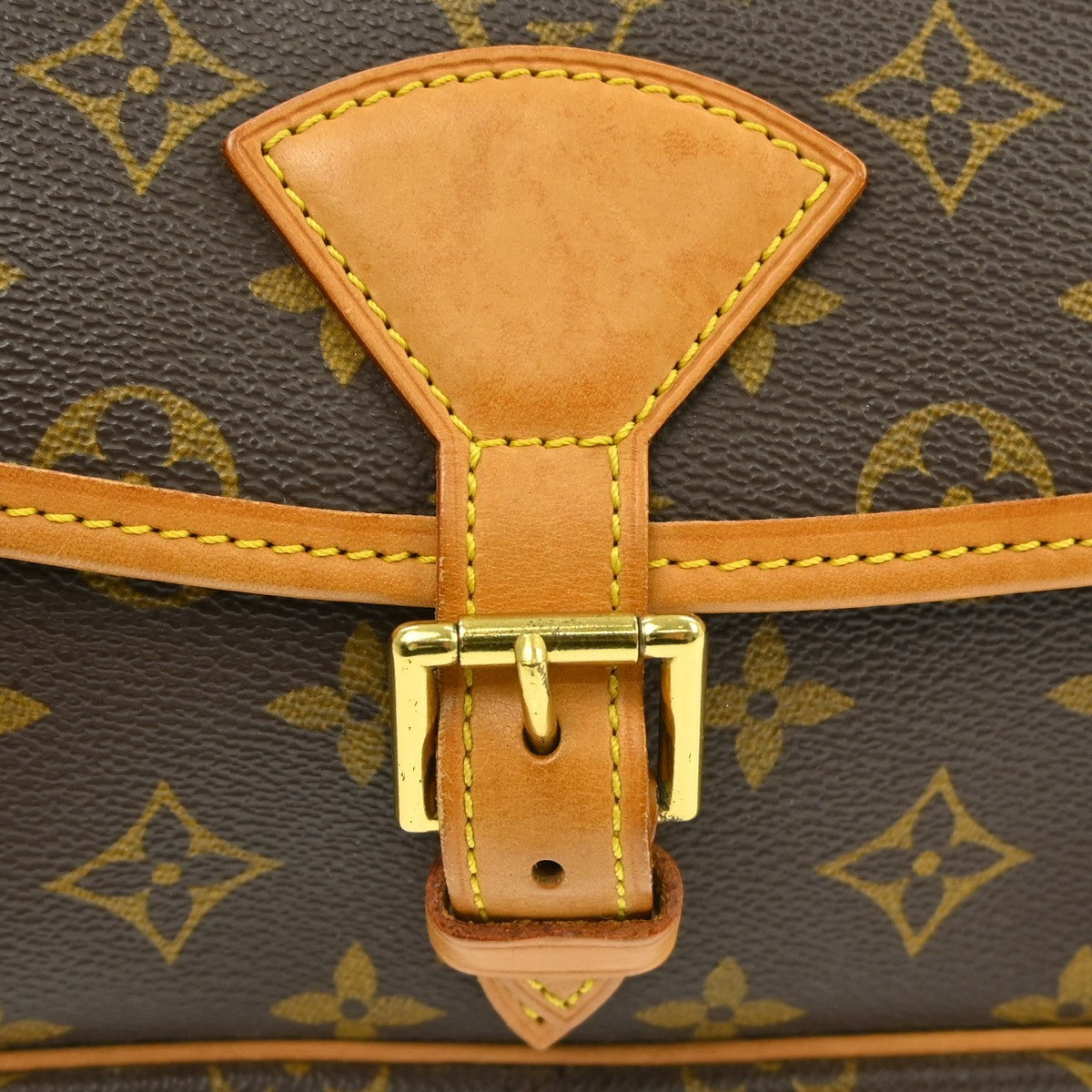 Louis Vuitton Sologne Handbag Monogram Canvas, Brown, Canvas, Shoulder Bag