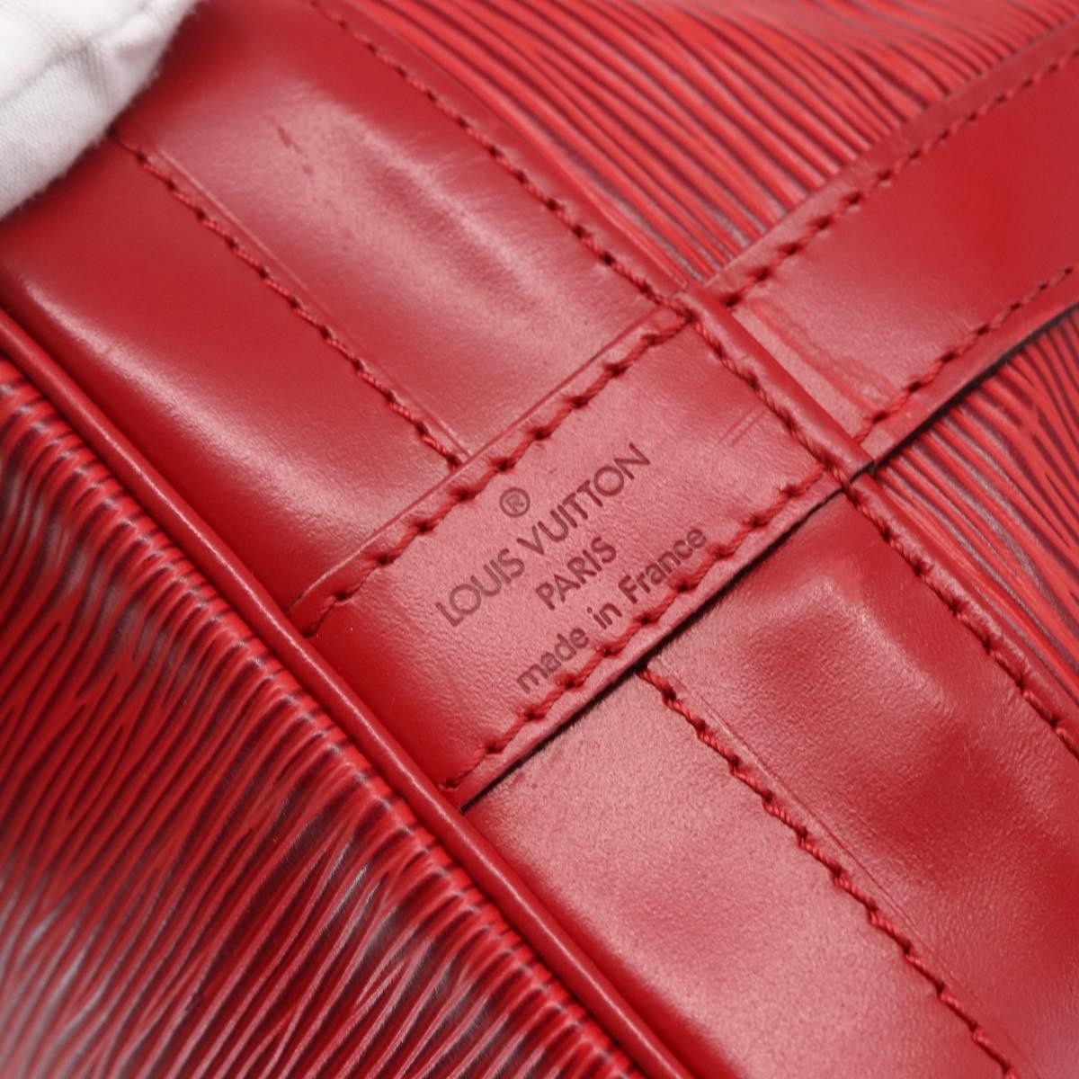 Louis Vuitton Noe Handbag Epi leather, RED, LEATHER, Handbag