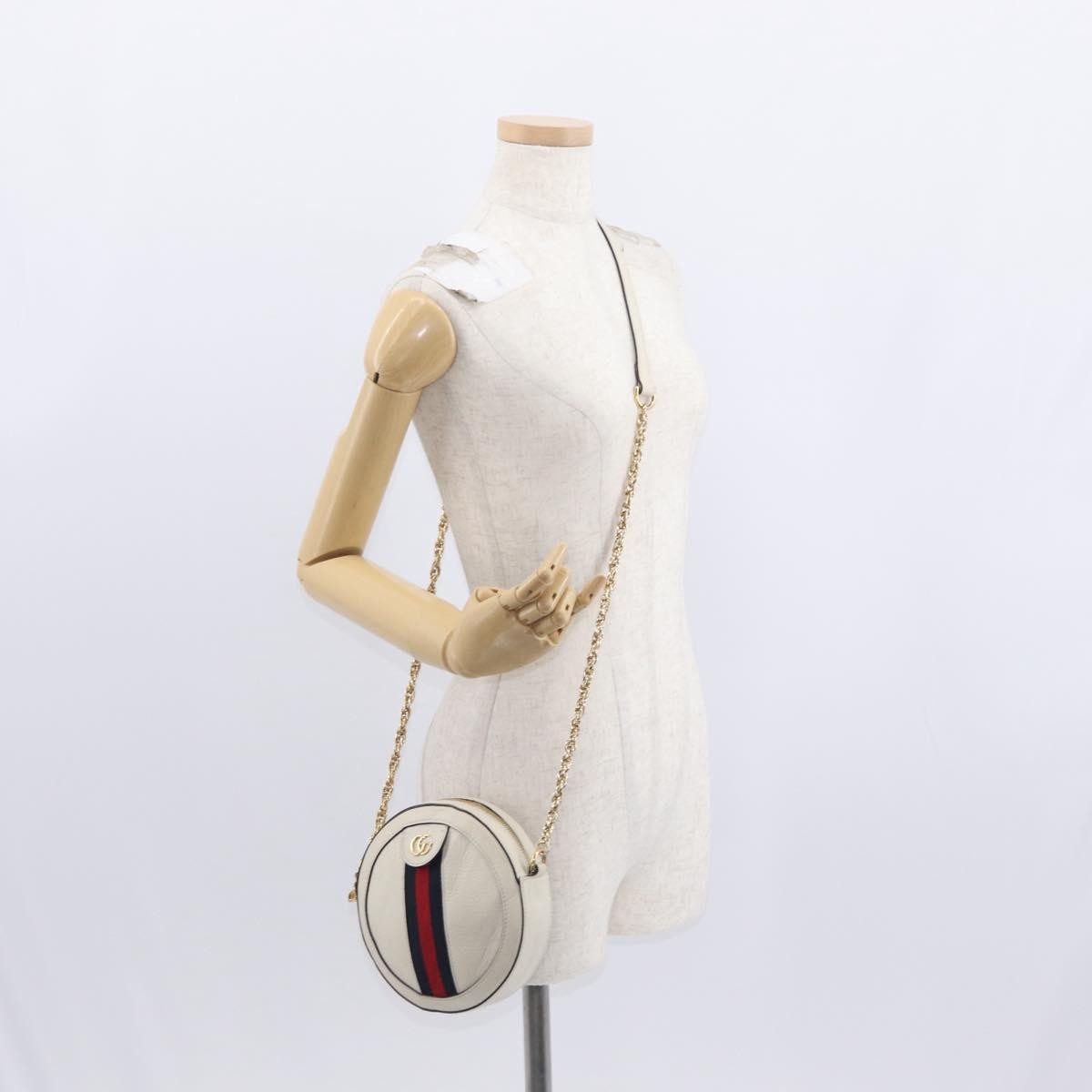 Gucci GG Marmont Shoulder Bag Matelasse Leather, White, Leather, Shoulder Bag