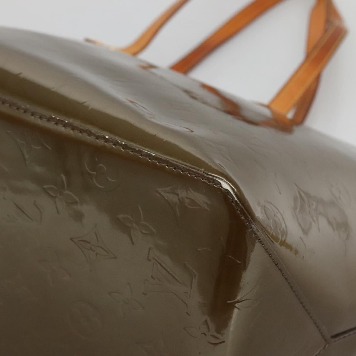 Louis Vuitton Bellevue Handbag Monogram Vernis, KHAKI, PATENT_LEATHER, Handbag