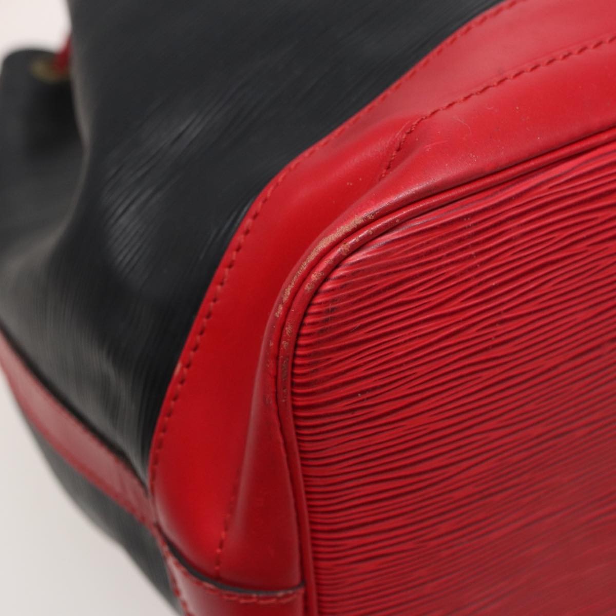 Louis Vuitton Bicolor Noe Handbag Epi Leather, BLACK, LEATHER, Handbag