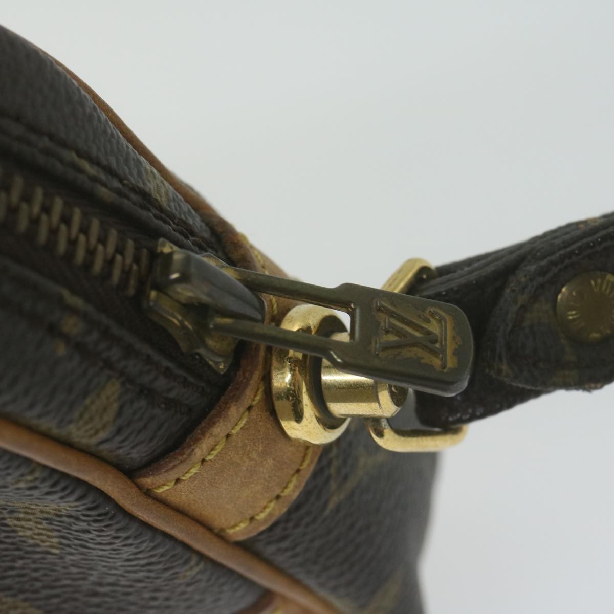 Louis Vuitton Marly Dragonne Clutch Monogram Canvas, MULTICOLOUR, CANVAS, Clutche & pouche